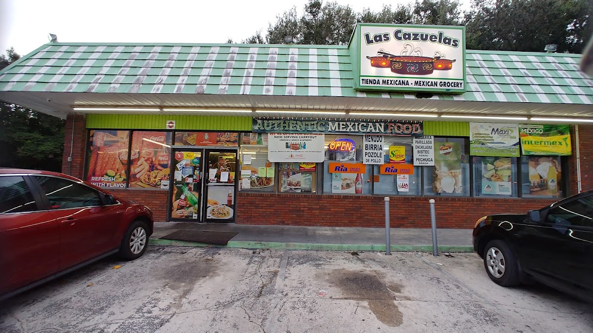 Las Cazuelas -Tienda Mexicana & Restaurant